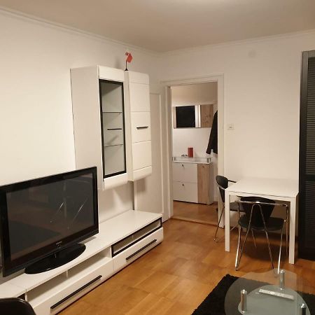 Breite Familien Apartment Basel Exterior foto
